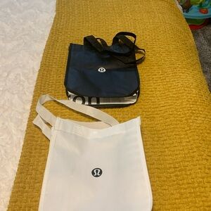 Lululemon bags